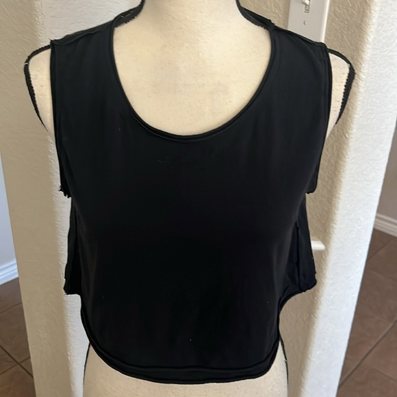 Mono B black sleeveless crop top Size S - Picture 3 of 17